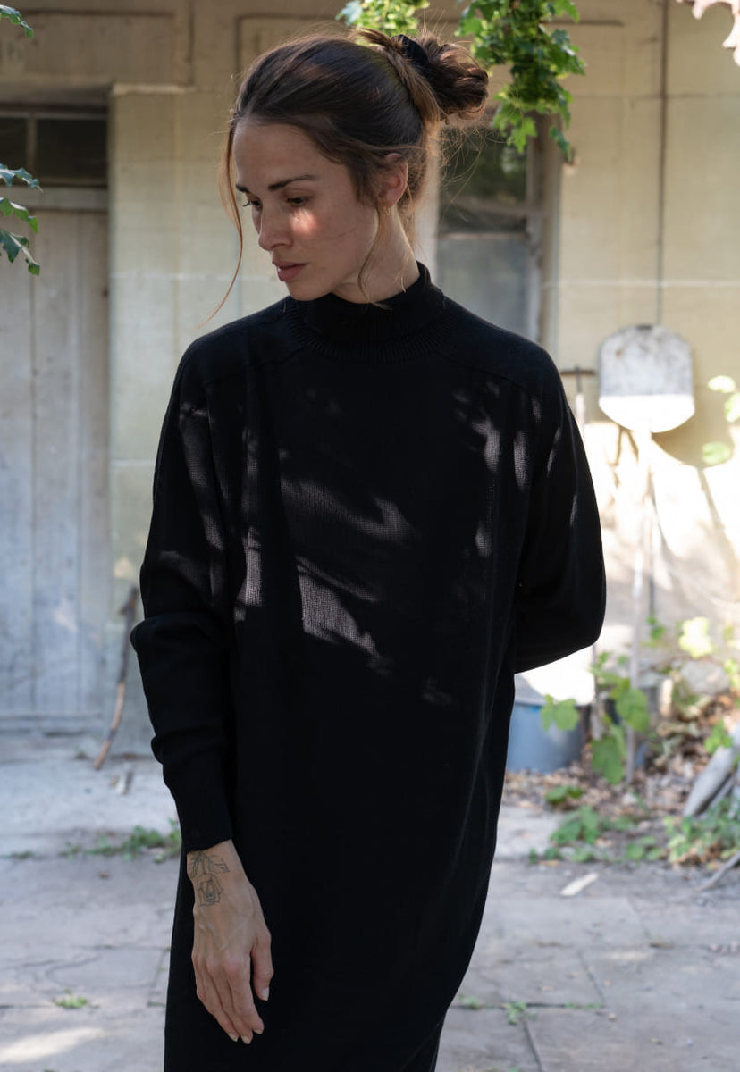 Freya Clothing  Black 